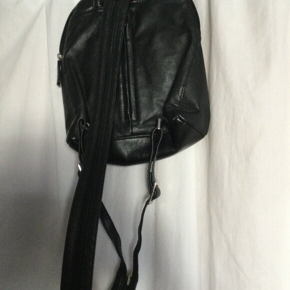 Wilsons Leather Mini Sling Backpack